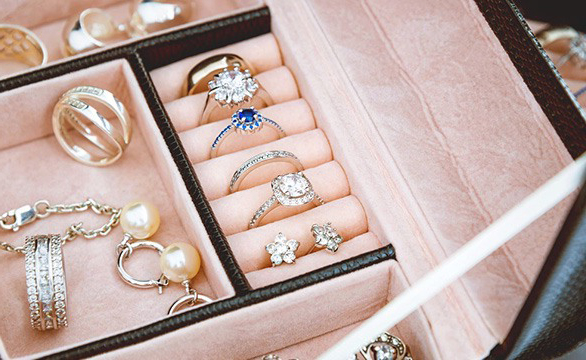 انگشتر طلای سودابه